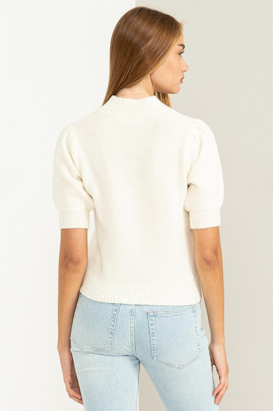 LOVELY EMBRACE PUFF SLEEVE SWEATER TOP