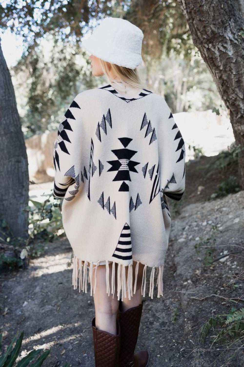 Leto Accessories Cable Knit Poncho with Tassels